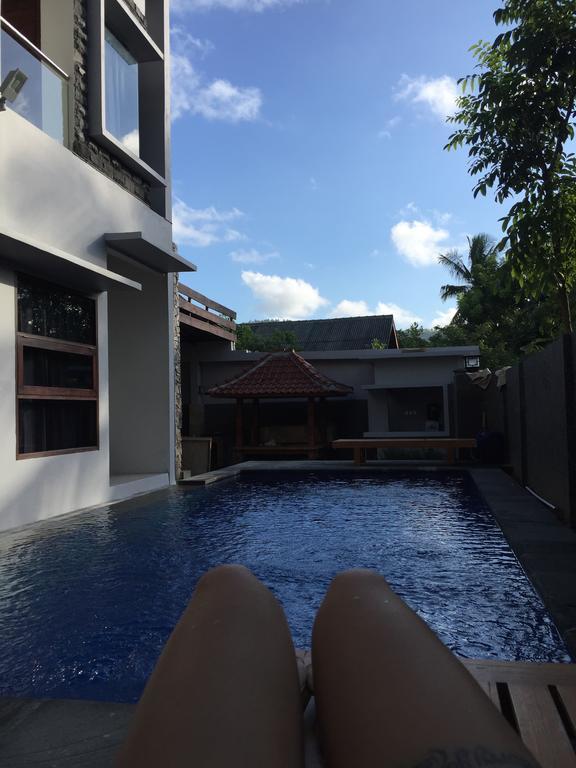Lazy Inn Kuta  Екстер'єр фото