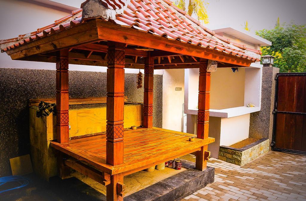 Lazy Inn Kuta  Екстер'єр фото