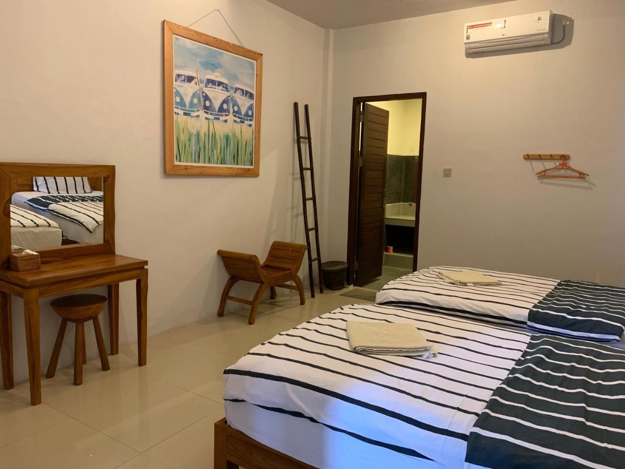 Lazy Inn Kuta  Екстер'єр фото